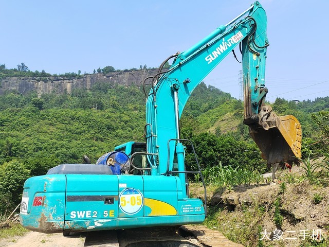 山河智能 SWE215E 挖掘机