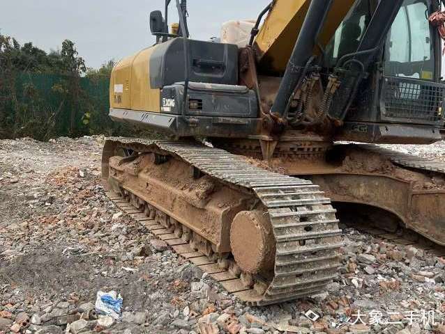 徐工 XE390CH 挖掘机