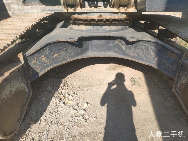 神钢 SK330-10 挖掘机