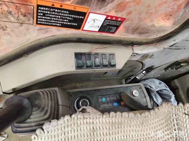 斗山 DH225LC-7 挖掘机