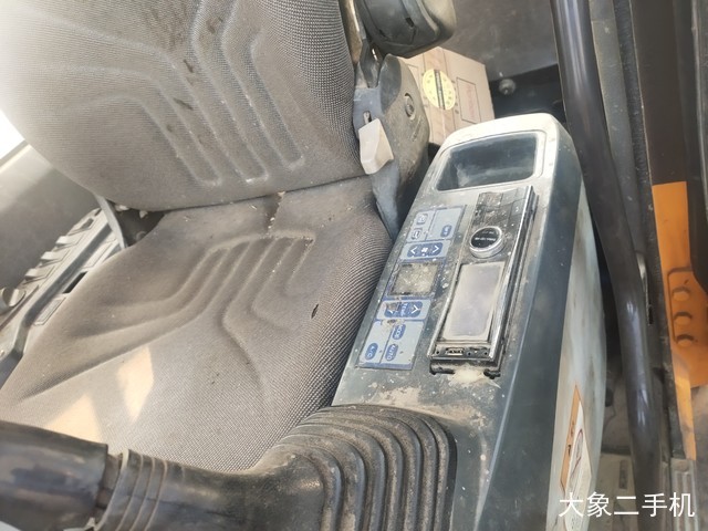 三一重工 SY135C-9 挖掘机