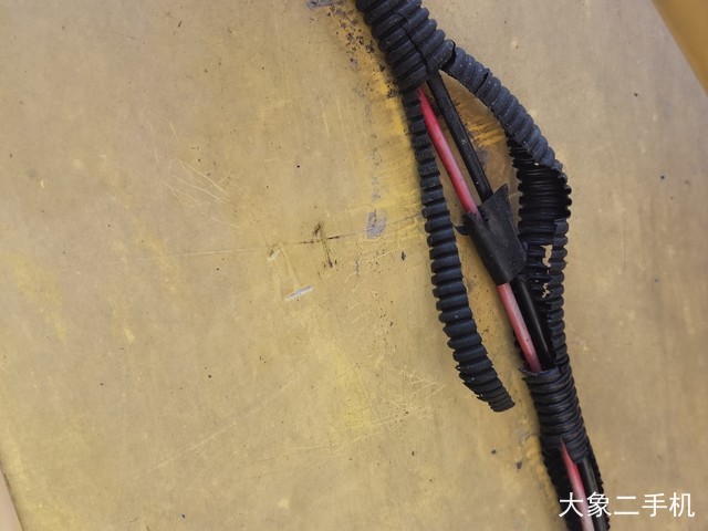 小松 PC210-8 挖掘机