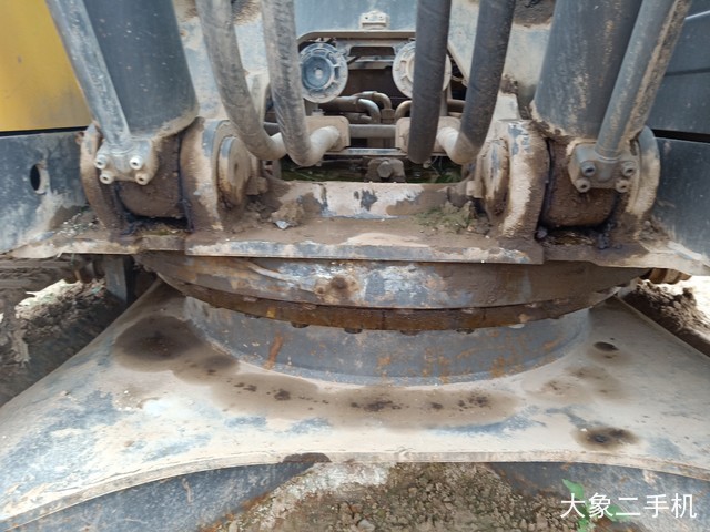 沃尔沃 EC250D 挖掘机