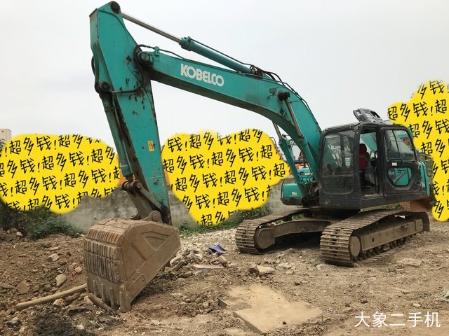 神钢 SK210LC-8 挖掘机