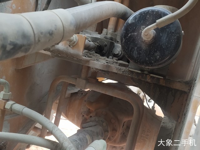 龙工 LG855B 装载机