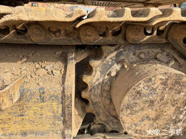 徐工 XE135D 挖掘机