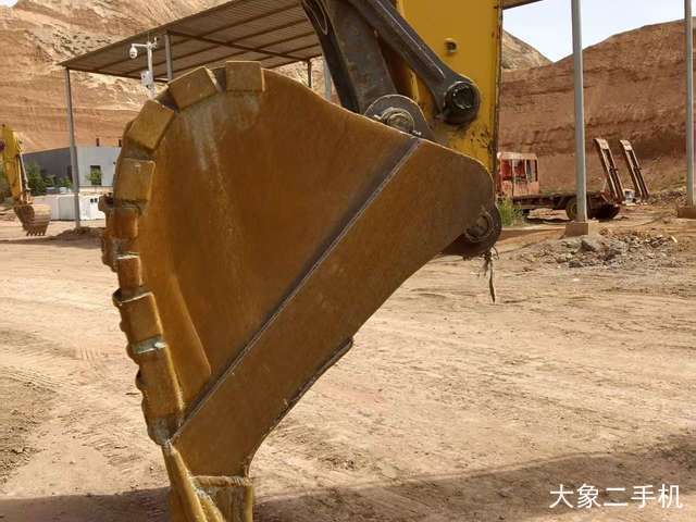 徐工 XE335DK 挖掘机