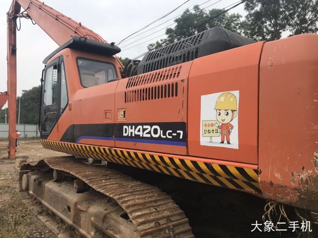 斗山 DH370LC-7 挖掘机