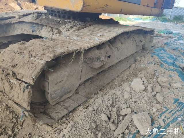 徐工 XE210 挖掘机