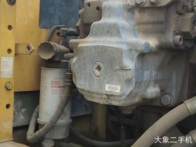 小松 PC200-8 挖掘机