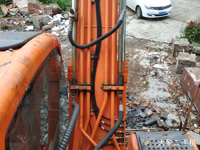 斗山 DX150LC 挖掘机