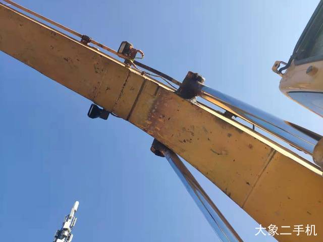 现代 R150W-9 挖掘机