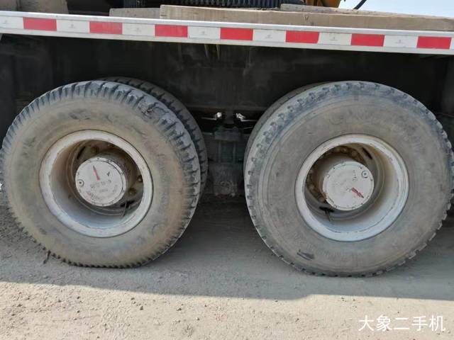 徐工 QY30K5 起重机