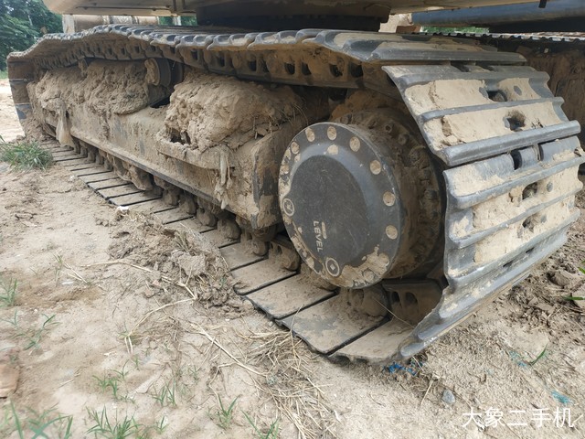 卡特彼勒 323D2L 挖掘机