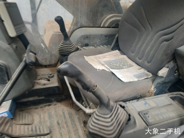 三一重工 SY285C 挖掘机