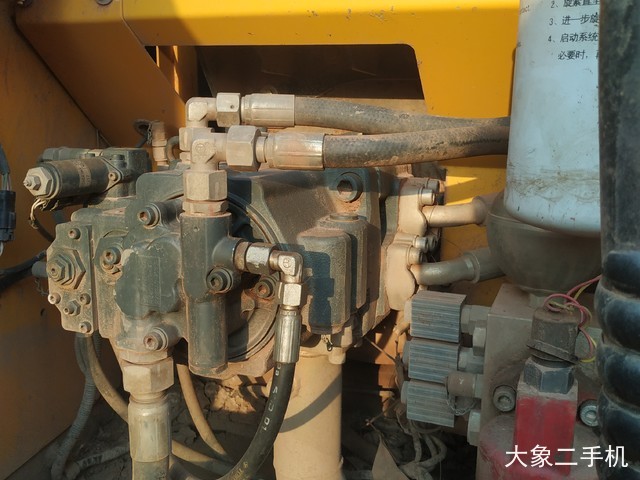 徐工 XE150 挖掘机