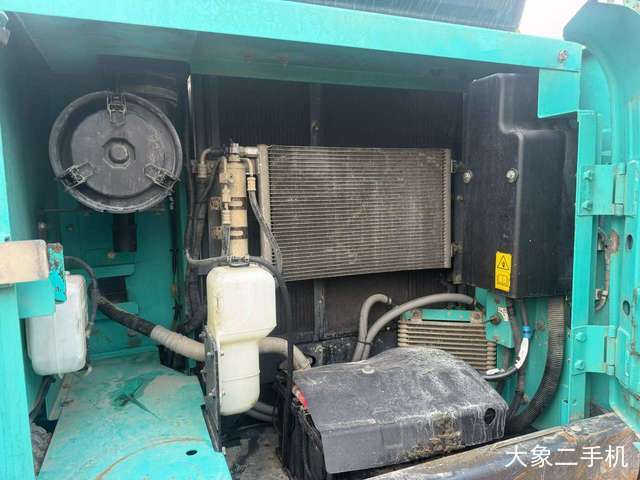 神钢 SK140LC-8 挖掘机