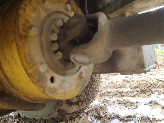 山东临工 L955F 装载机