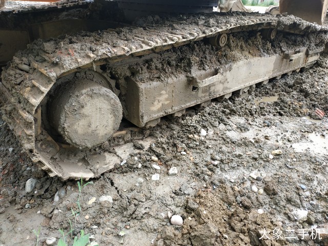 神钢 SK260LC-8 挖掘机