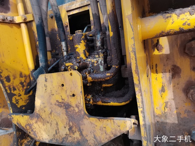 山推 SD32-8 推土机