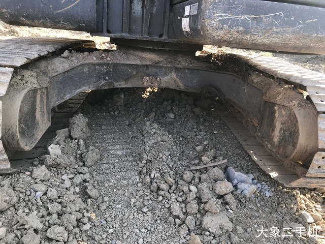 神钢 SK75-8 挖掘机