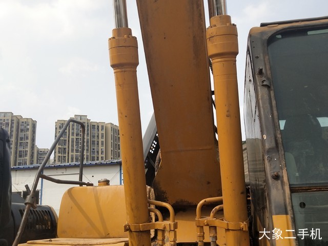 三一重工 SY200C 挖掘机