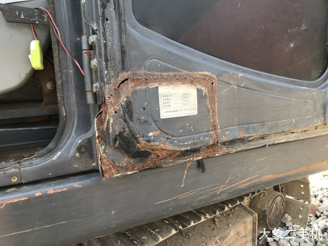 斗山 DX75 挖掘机