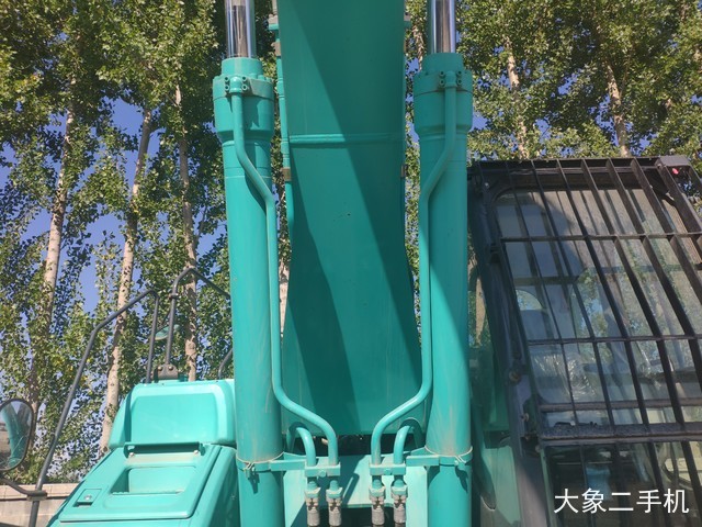 神钢 SK330-10 挖掘机