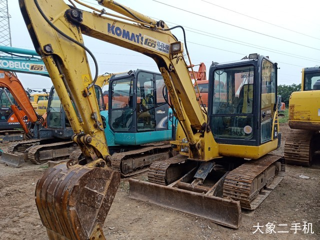 小松 PC56-7 挖掘机