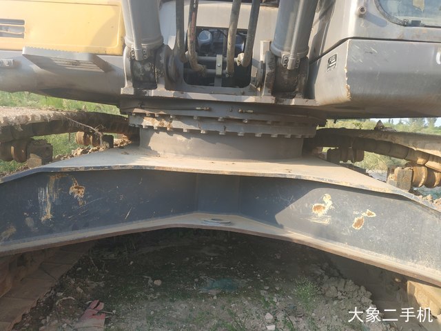 徐工 XE370CA 挖掘机