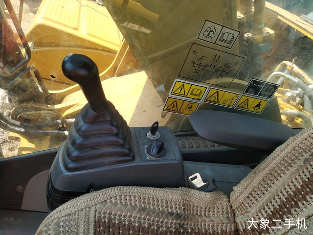 卡特彼勒 329D 挖掘机