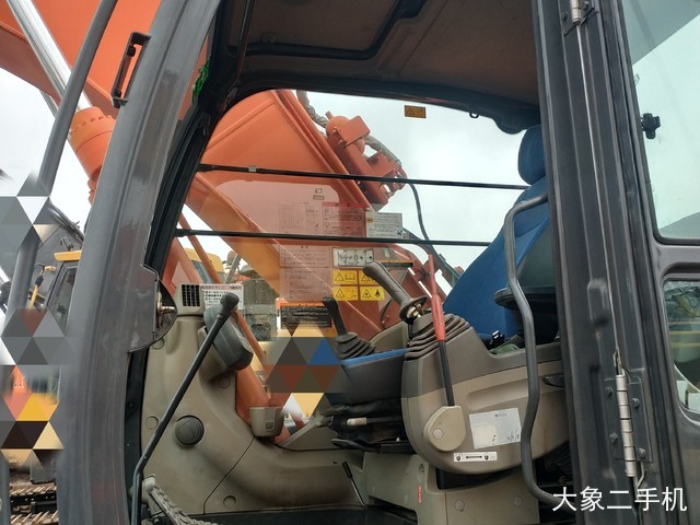 日立 ZX200-3 挖掘机