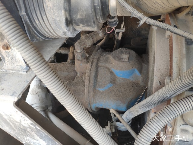 山东临工 LG660 挖掘机