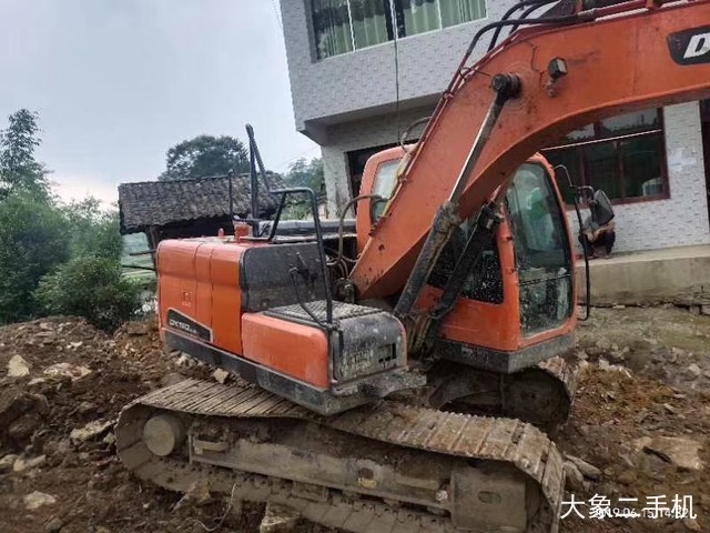 斗山 DH130LC-V 挖掘机