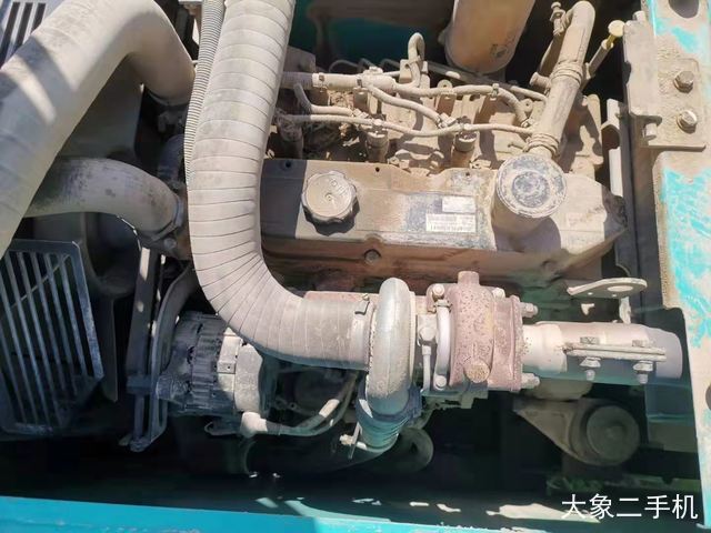 神钢 SK130-8 挖掘机