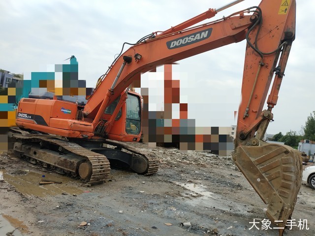 斗山 DH225LC-9 挖掘机