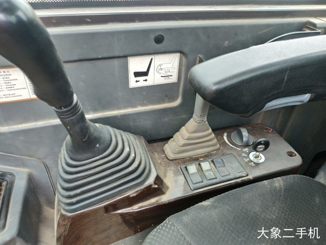 三一重工 SY60C 挖掘机