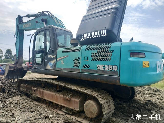 神钢 SK350LC-8 挖掘机