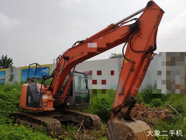 日立 ZX135US 挖掘机