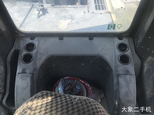 住友 SH210-5 挖掘机