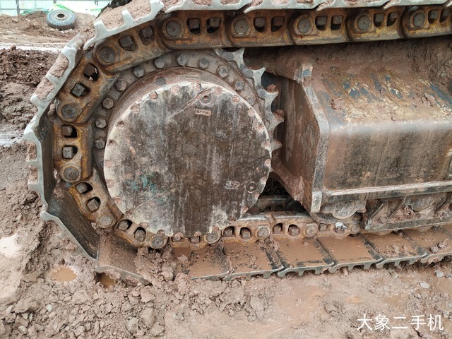 神钢 SK480LC-8 挖掘机