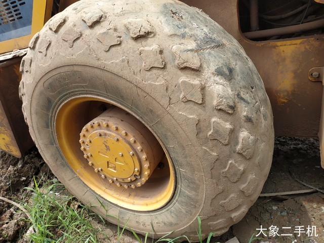 龙工 LG520B机械驱动 压路机