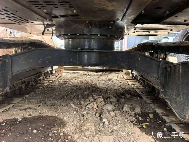 徐工 XE75G 挖掘机