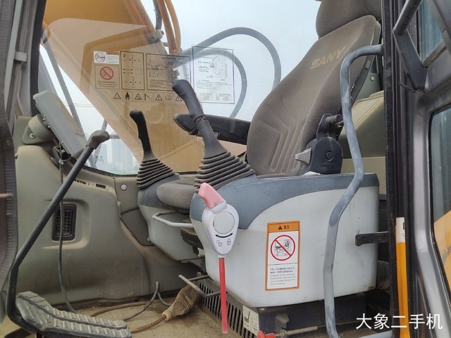 三一重工 SY155C 挖掘机