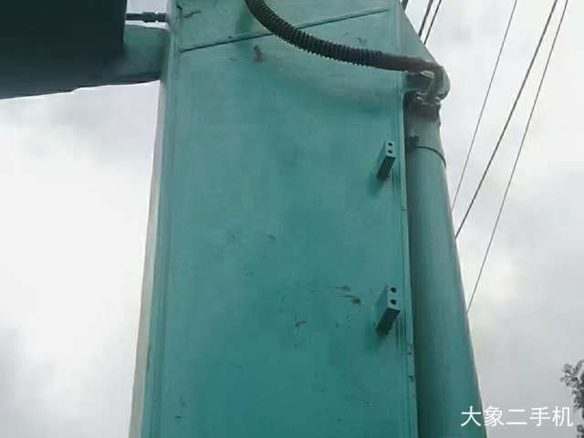 神钢 SK210LC-10 挖掘机
