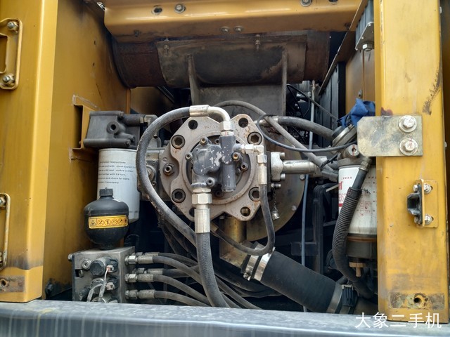 徐工 XE265C 挖掘机