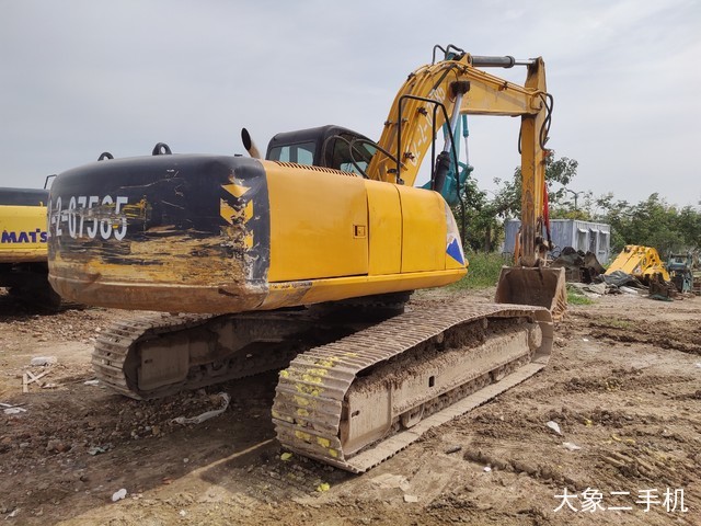 杰西博 JS240LC 挖掘机