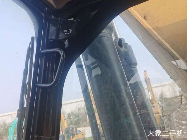 三一重工 SY285C 挖掘机