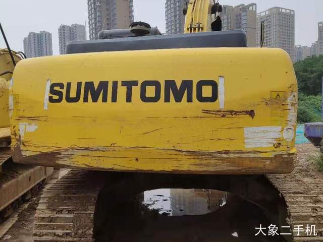 住友 SH240-5 挖掘机