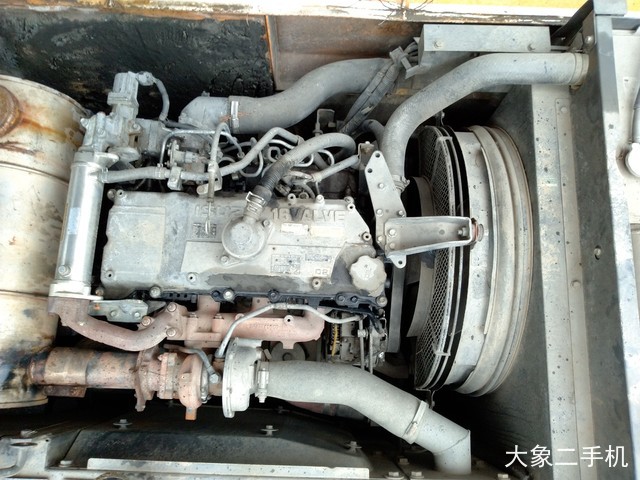 凯斯 CX300B 挖掘机